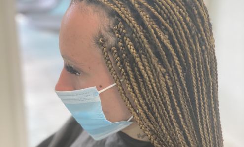 Braids & Weave Studio