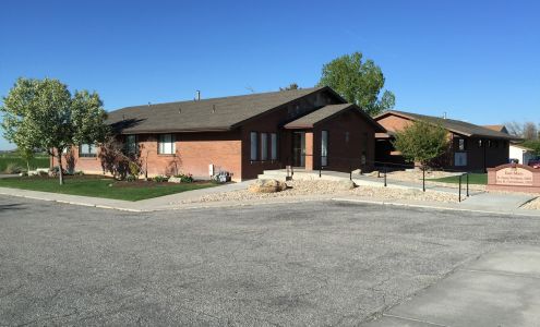 Tremonton Dental Dr. Gabriel Dickes 718 E Main St, Tremonton Utah 84337