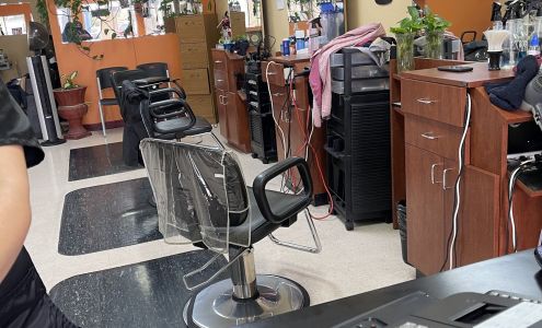 Absolute Cuts 14010 Horizon Blvd suite b, Horizon City Texas 79928