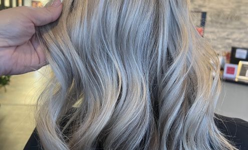 Signature Salon Of Woodbury