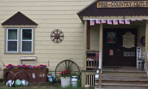 Pine Country Outlet
