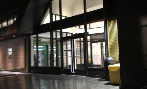 Caisse Desjardins de La Côte-de-Beaupré - Siège social Sainte-anne-de-beaupré