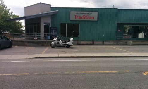 Marché tradition Sainte-Madeleine