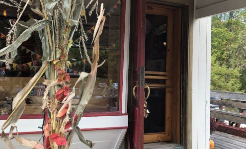 La Confiserie Wakefield Confectionery Wakefield