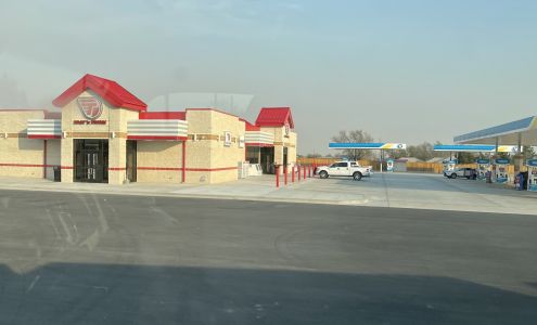 Toot'n Totum Clayton