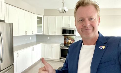 Eric Johnston, REALTOR at RE/MAX Realtron TurnKey
