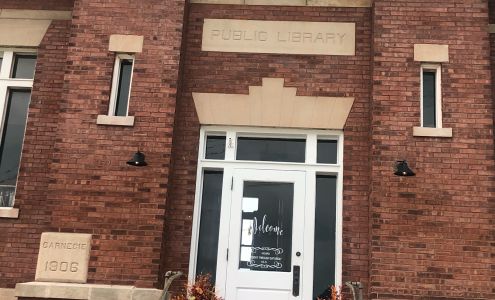 Carnegie on Lincoln Lewistown