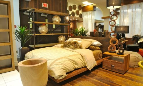 Maurice Tanguay Signature