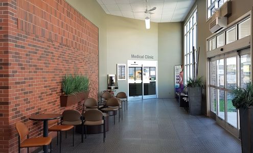 Dauphin Medical Clinic 622 3 St SW, Dauphin Manitoba R7N 1R5