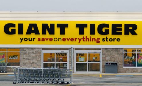 Giant Tiger Yarmouth