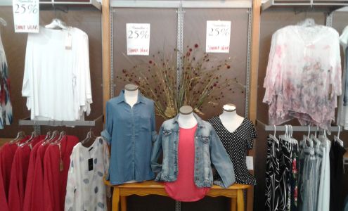 Hamilton's Fine Clothing Yarmouth