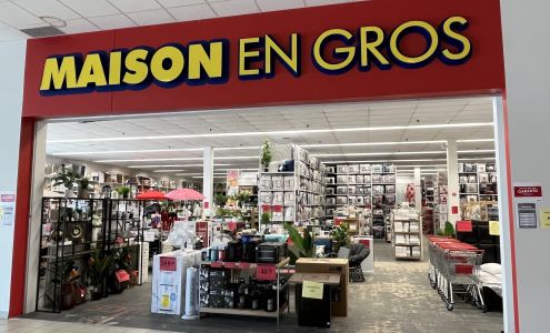 Maison En Gros Magog