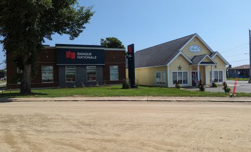 Leonard Flower Shop 3470 Rue Principale, Tracadie-Sheila New Brunswick E1X 1C8