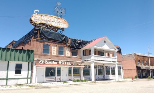 Chimney Rock Apartments Wells