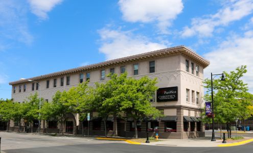 PureWest Christie's International Real Estate