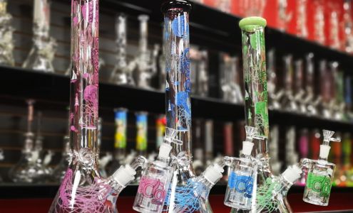 dynamite vape and smoke