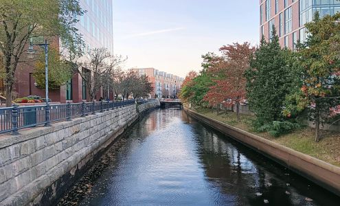 BeaconPoint Wealth Advisors - Ameriprise Financial Services, LLC