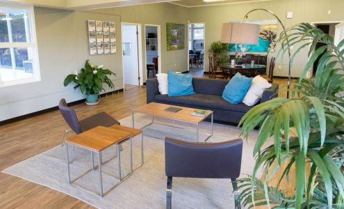 Hawaii Life Real Estate Brokers