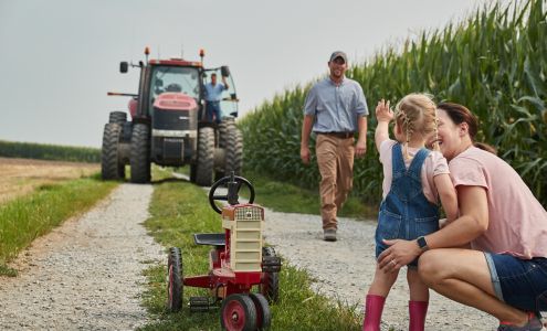 Kelly R Welch Agency LLC American Family Insurance 621 West St #32, Stockton Missouri 65785