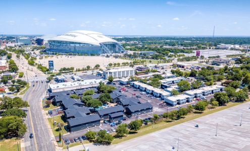 Stadium 700 Apartments