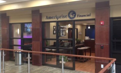 Kristopher Mrachek - Private Wealth Advisor, Ameriprise Financial Services, LLC