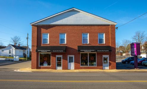 Berkshire Hathaway HomeServices Mountain Sky Properties