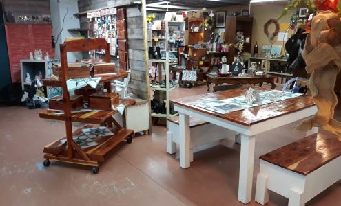 RS Booth at Old Towne Mall