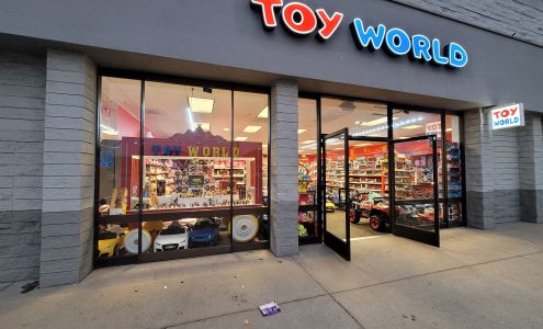 Toy World - Salinas