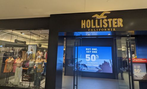 Hollister Co.