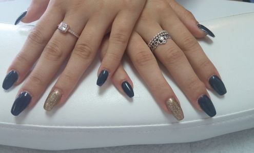 EVOLUTION BEAUTY- 741 Main Street Beaver Harbour 129 Brunswick St, St. George New Brunswick E5C 3N6