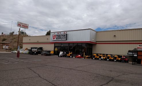 Tractor Supply Truth or Consequences