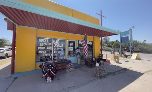 Junkology Thrift Store and Goodies Truth or Consequences