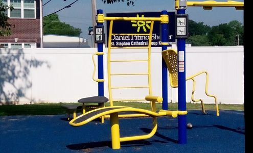 Daniel Pitino Shelter