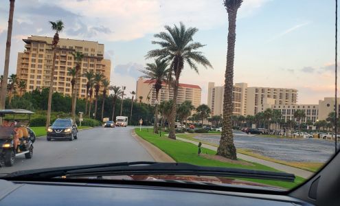 Tides of Tops'l 1008 by Destin Getaways