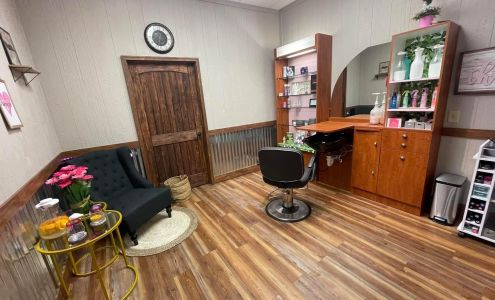 Glow 163 Holly Springs Park Dr Suite 15, Franklin North Carolina 28734