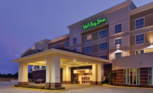 Holiday Inn Batesville, an IHG Hotel