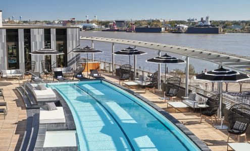 Four Seasons Hotel New Orleans