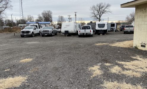 Holiday Motel and RV park