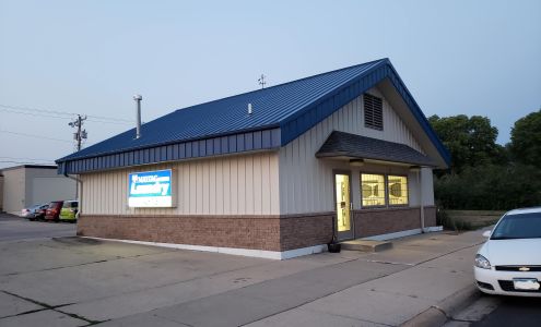 Wash Tub Laundromat 113 E 5th St, Redwood Falls Minnesota 56283
