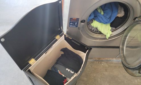 Waynesboro Coin Laundry