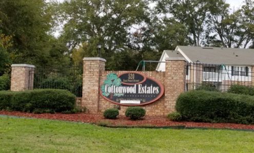 Cottonwood Estates Apartments