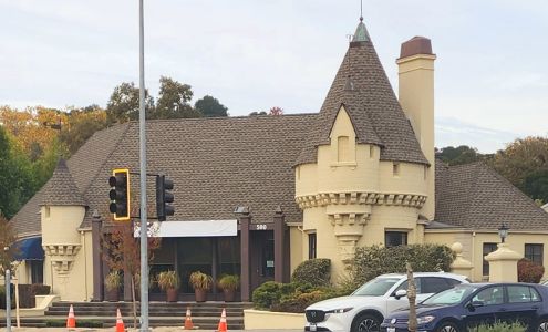 Coldwell Banker Realty - Greenbrae