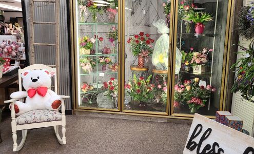 Nebraska City Florist & Flower Delivery 815 Central Ave, Nebraska City Nebraska 68410