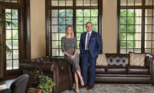 RE/MAX Suburban - Schaumburg