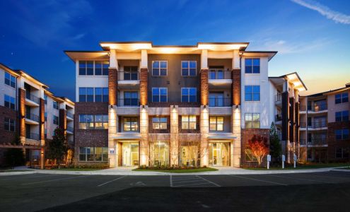 One Metrocenter Apartments