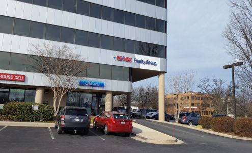 Nancy Hodges Homes/ RE/MAX Realty Group