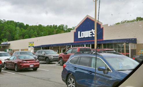 Lowe's Garden Center