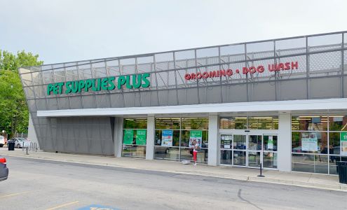 Pet Supplies Plus N. Lincoln