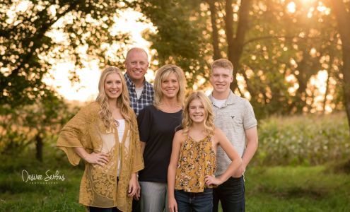 Desiree Serbus Photography 419 E Spring St, Redwood Falls Minnesota 56283