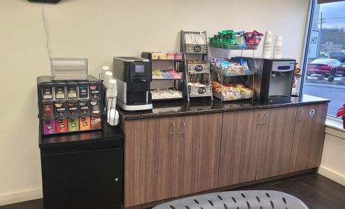 Holman Ford Services Department